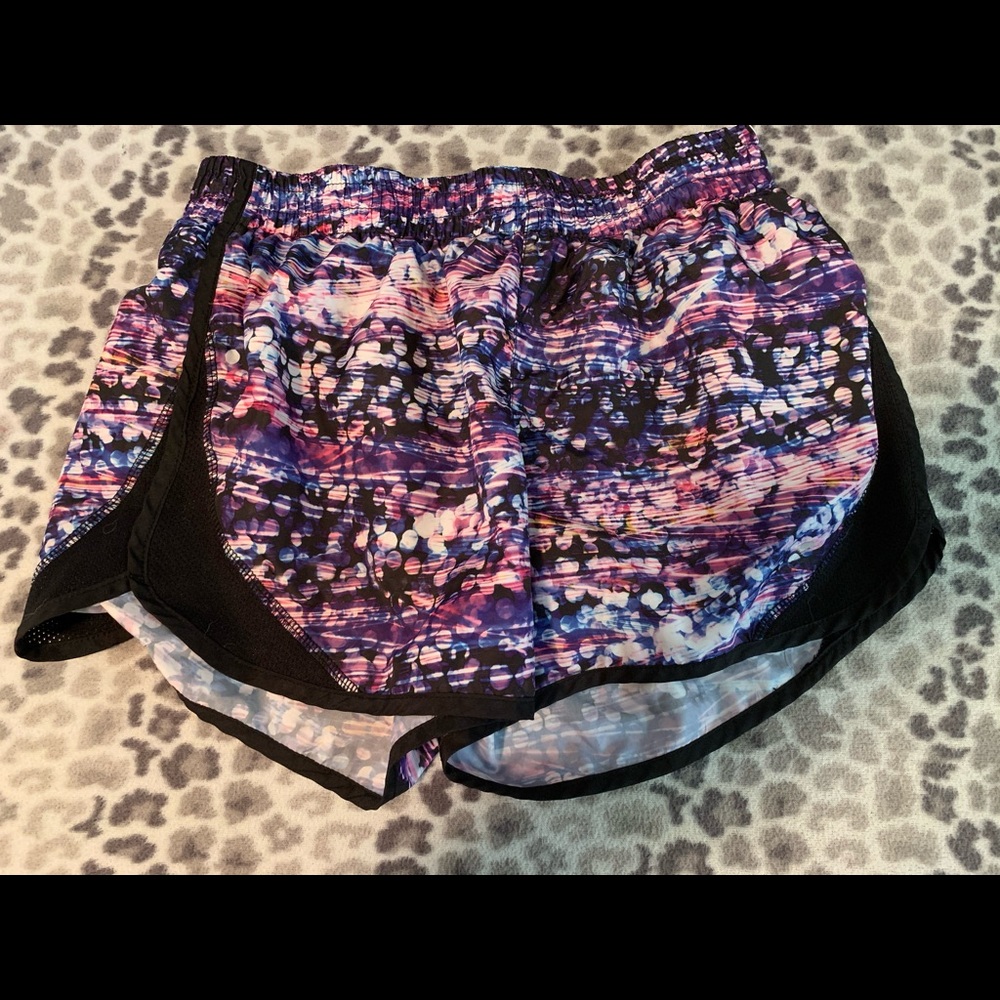 Medium athletic shorts